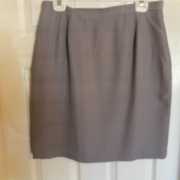 Reflections (Spieigal) Suit, Skirt Set, Gray, Size 14, EUC - Picture 5 of 15